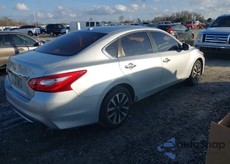 2017 Nissan Altima 2.5 Sl z USA, uszkodzony, nr VIN 1N4AL3AP0HC187359